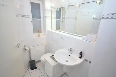 Ein Badezimmer in der Unterkunft Modernes Wohlfühl-Appartement hochwertig & gepflegt