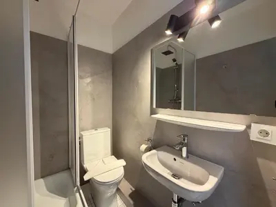 Ein Badezimmer in der Unterkunft Beachfront Studio - 1 Strandreihe