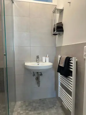 Ein Badezimmer in der Unterkunft FEWO Relax 2