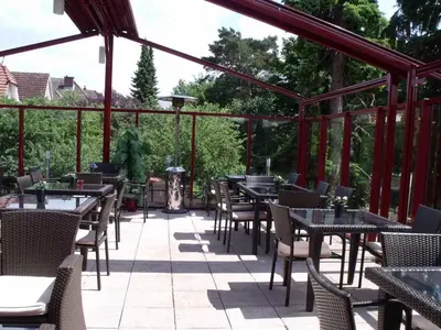 Ein Restaurant oder anderes Speiselokal in der Unterkunft Der Gutschmecker Bad Segeberg