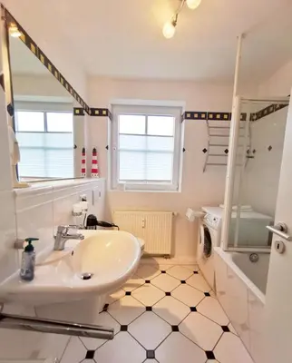 Ein Badezimmer in der Unterkunft Apartmentvermittlung Mehr als Meer - Objekt 20
