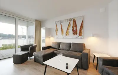 Ein Sitzbereich in der Unterkunft Priwallpromenade 2, Whg 3