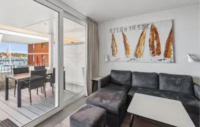 Ein Sitzbereich in der Unterkunft Priwallpromenade 23, Whg 2