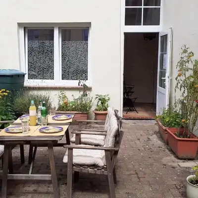 1-Zimmer-Apartment-1-im-1-Obergeschoss