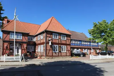 Das Gebäude in dem sich das Hotel befindet
