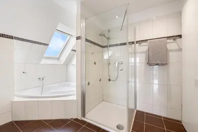 Ein Badezimmer in der Unterkunft PEMATRA Haus Sonnenschein - FeWo Lieblingsplatz