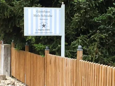 Ein Zertifikat, Auszeichnung, Logo oder anderes Dokument, das in der Unterkunft Gästehaus Melz Schwabe ausgestellt ist