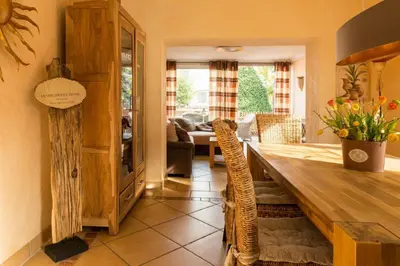 Ein Sitzbereich in der Unterkunft Altes Strandhus Casa Seestern