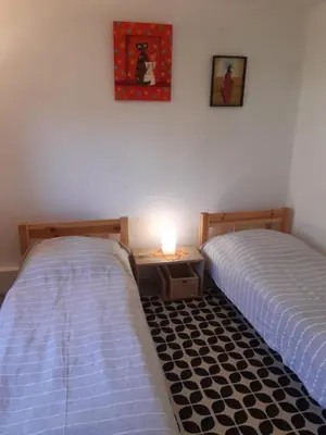 Ein Bett oder Betten in einem Zimmer der Unterkunft Haus Gori
