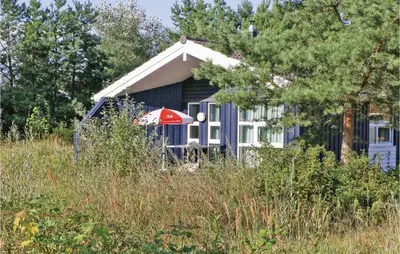 Das Gebäude in dem sich das Ferienhaus befindet