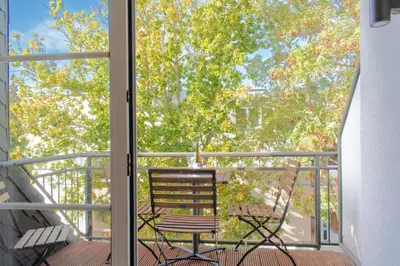 Ein Balkon oder eine Terrasse in der Unterkunft Ferienwohnung Maisonette Strandallee