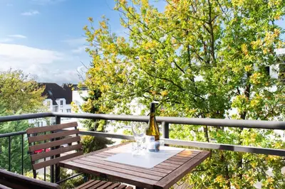 Ein Balkon oder eine Terrasse in der Unterkunft Ferienwohnung Maisonette Strandallee