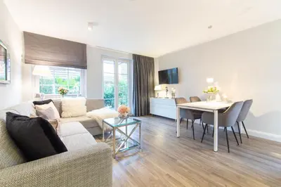 TV/Unterhaltungsangebot in der Unterkunft Ferienwohnung Petit Palais