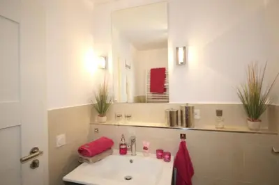 Ein Badezimmer in der Unterkunft Ferienwohnung Strandallee 200