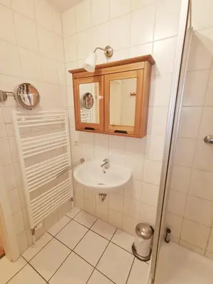 Ein Badezimmer in der Unterkunft Apartmentvermittlung Mehr als Meer - Objekt 9