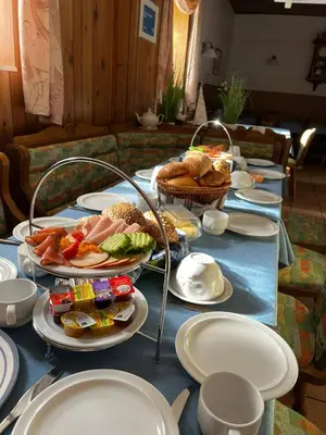 Essen in der Pension oder in der Nähe