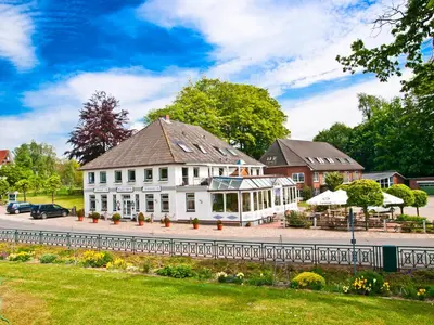 Ein Garten an der Unterkunft Flair Landhotel Strengliner Mühle