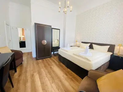 Ein Bett oder Betten in einem Zimmer der Unterkunft Hotel Kaiserhof