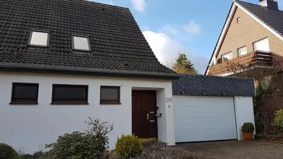 Das Gebäude in dem sich die Ferienwohnung befindet