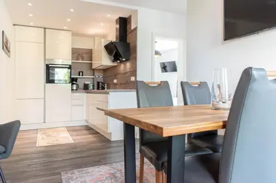 Küche/Küchenzeile in der Unterkunft Ferienwohnung Reede 54