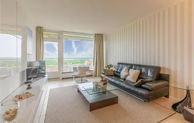 Ein Sitzbereich in der Unterkunft Lovely Apartment In Timmendorfer-Strand