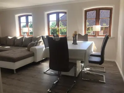 Ein Sitzbereich in der Unterkunft Ferienwohnung Familie Manthei