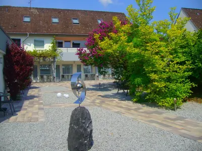 Das Gebäude in dem sich die Pension befindet