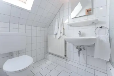 Ein Badezimmer in der Unterkunft Fahrenkrug Nordlicht