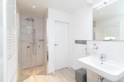 Ein Badezimmer in der Unterkunft Badeweg 7 Frank Sinatra