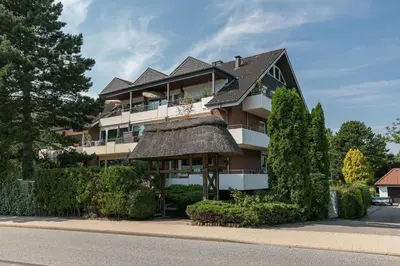 Das Gebäude in dem sich die Ferienwohnung befindet