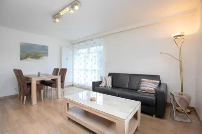Ein Sitzbereich in der Unterkunft Haus am Kurpark Timmendorfer Strand Wohnung 6