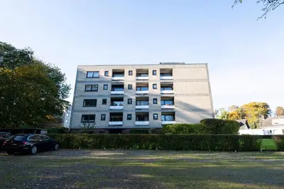 Das Gebäude in dem sich die Ferienwohnung befindet