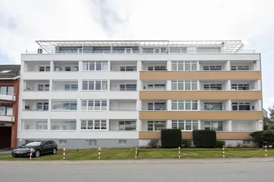 Das Gebäude in dem sich die Ferienwohnung befindet