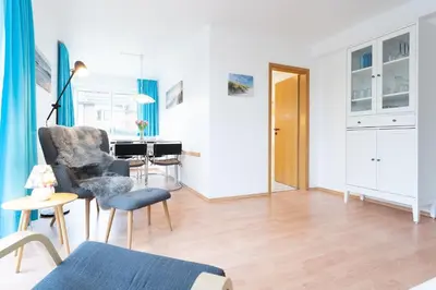Ein Sitzbereich in der Unterkunft Seestraße 56 Wohnung 8