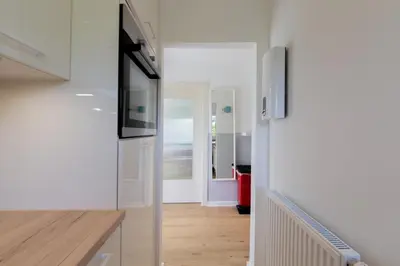 Küche/Küchenzeile in der Unterkunft Ferienhaus Kleeblatt 5 - Zentrale, ruhige Lage mit Garten und Terrasse