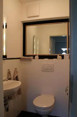 Ein Badezimmer in der Unterkunft Hygge House - mit Garten, Dachterrasse und Weitblick
