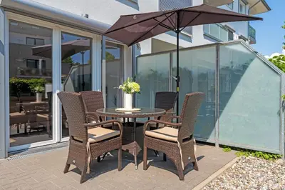 Ein Patio oder anderer Außenbereich in der Unterkunft Strandvilla Augustusbad Wohnung 1