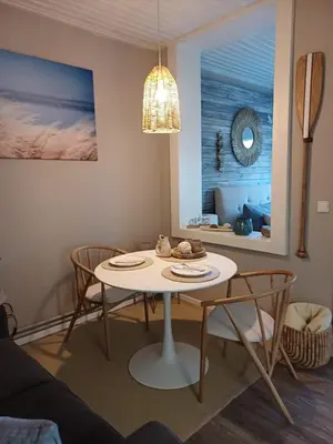 Ein Sitzbereich in der Unterkunft Strandallee Ferienwohnung