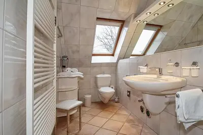 Ein Badezimmer in der Unterkunft Domizil Strandburg Domizil Strandburg Appartement 13 Ferienwohnung Bremen