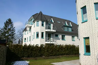 Das Gebäude in dem sich die Ferienwohnung befindet