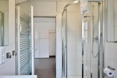 Ein Badezimmer in der Unterkunft Am Rosenhain 9 Am Rosenhain 9 Appartement 4