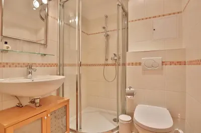 Ein Badezimmer in der Unterkunft Villa am Meer Villa am Meer Strandallee 48 Appartement 07