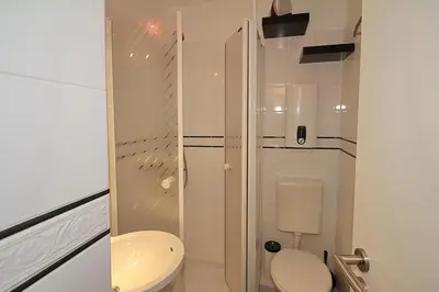 Ein Badezimmer in der Unterkunft Ferienanlage Bergstraße 62 Appartement Strandzwerg Appartement 10