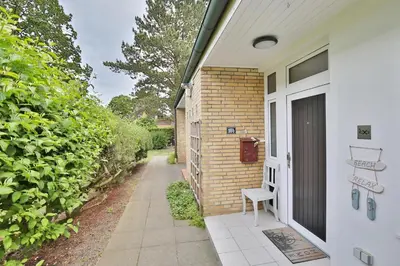 Ein Garten an der Unterkunft Haus Treibgut Haus Treibgut