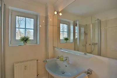 Ein Badezimmer in der Unterkunft Kurparkresidenz-Timmendorfer Strand Kurparkresidenz-Timmendorfer Strand Appartement 01