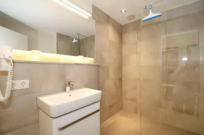 Ein Badezimmer in der Unterkunft Villa Stern Villa Stern Appartement 07