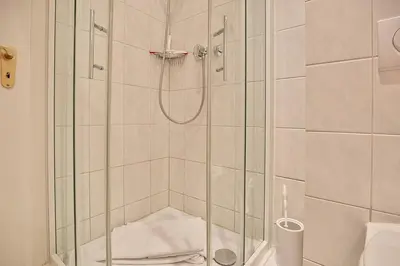 Ein Badezimmer in der Unterkunft Gorch-Fock-Straße 20a Gorch-Fock-Straße 20a Appartement 2