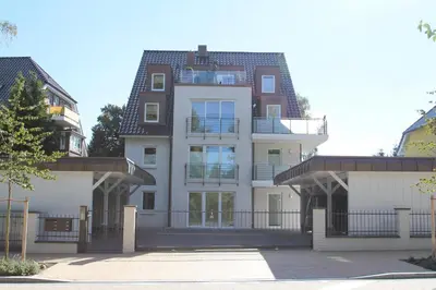 Das Gebäude in dem sich die Ferienwohnung befindet