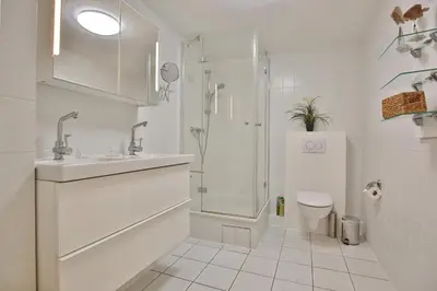 Ein Badezimmer in der Unterkunft Wohnpark am Mühlenteich Wohnpark am Mühlenteich Appartement 34