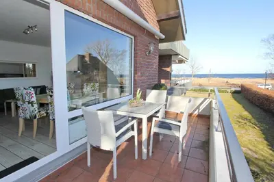 Ein Balkon oder eine Terrasse in der Unterkunft Haus an der Strandallee 112 Haus an der Strandallee 112 Appartement 7